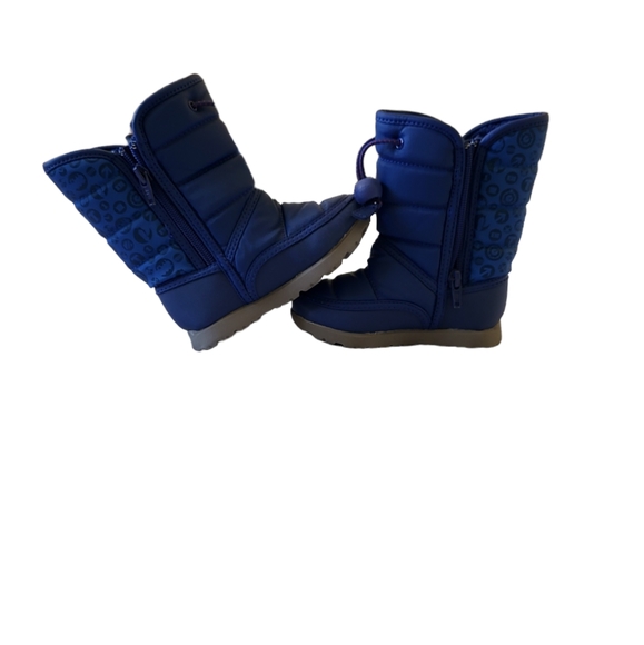 Thomas &Friends snow boots size 7